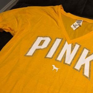 VS PINK T-SHIRT